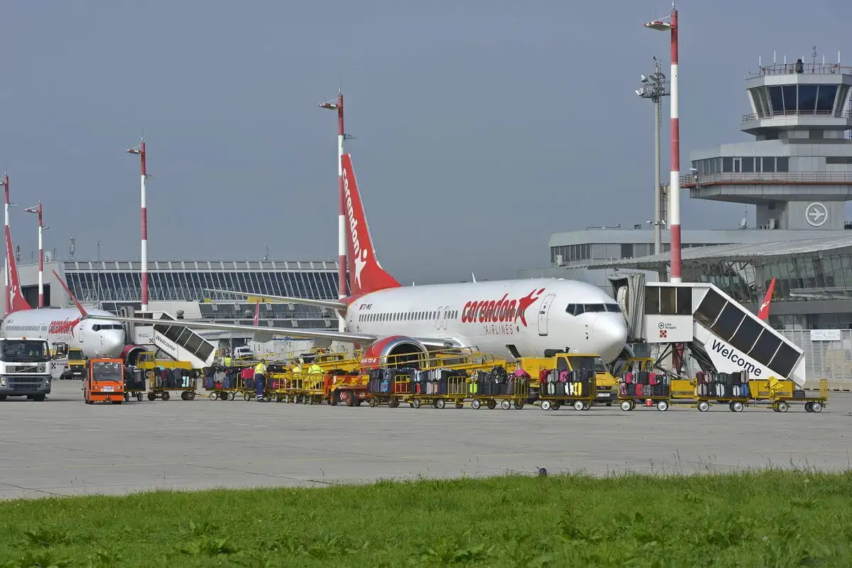 Türk hava yolu Corendon, Linz’den çekiliyor mu?