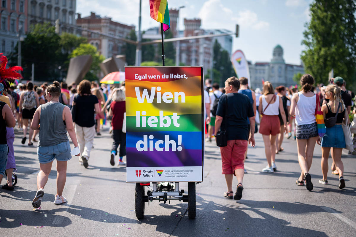 SPÖ’den Türkiye’deki LGBTIQ+ operasyonlarına tepki | “AB sessiz kalmamalı”