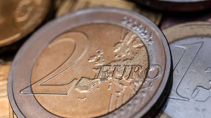 Cebinizdeki 2 euro 3 bin euro değerinde olabilir mi?